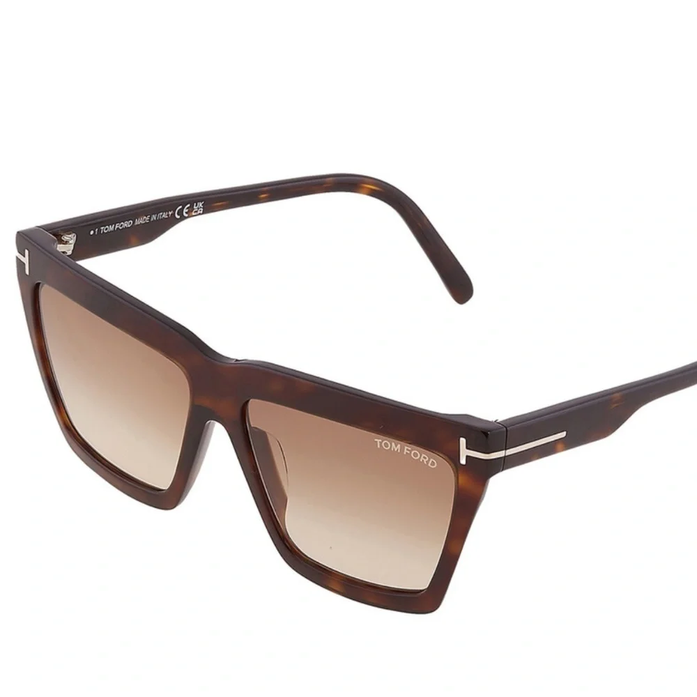 Tom Ford Eden Brown Gradient Cat Eye Tortoise Ladies Sunglasses One Size NWT